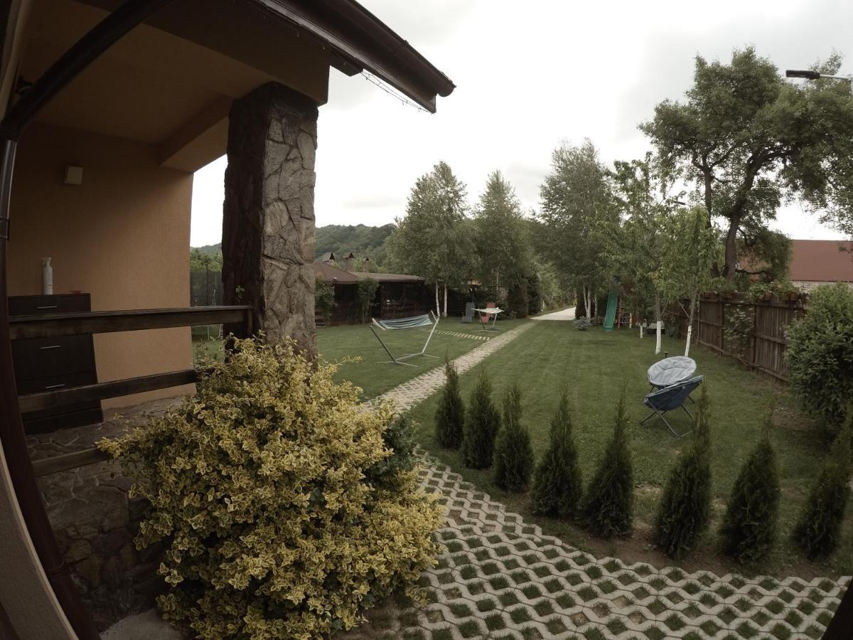 Hotel Conacul Caterinei Polovragi Zewnętrze zdjęcie