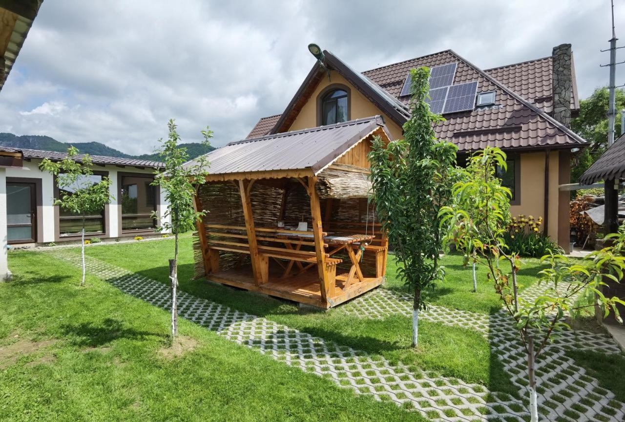 Hotel Conacul Caterinei Polovragi Zewnętrze zdjęcie