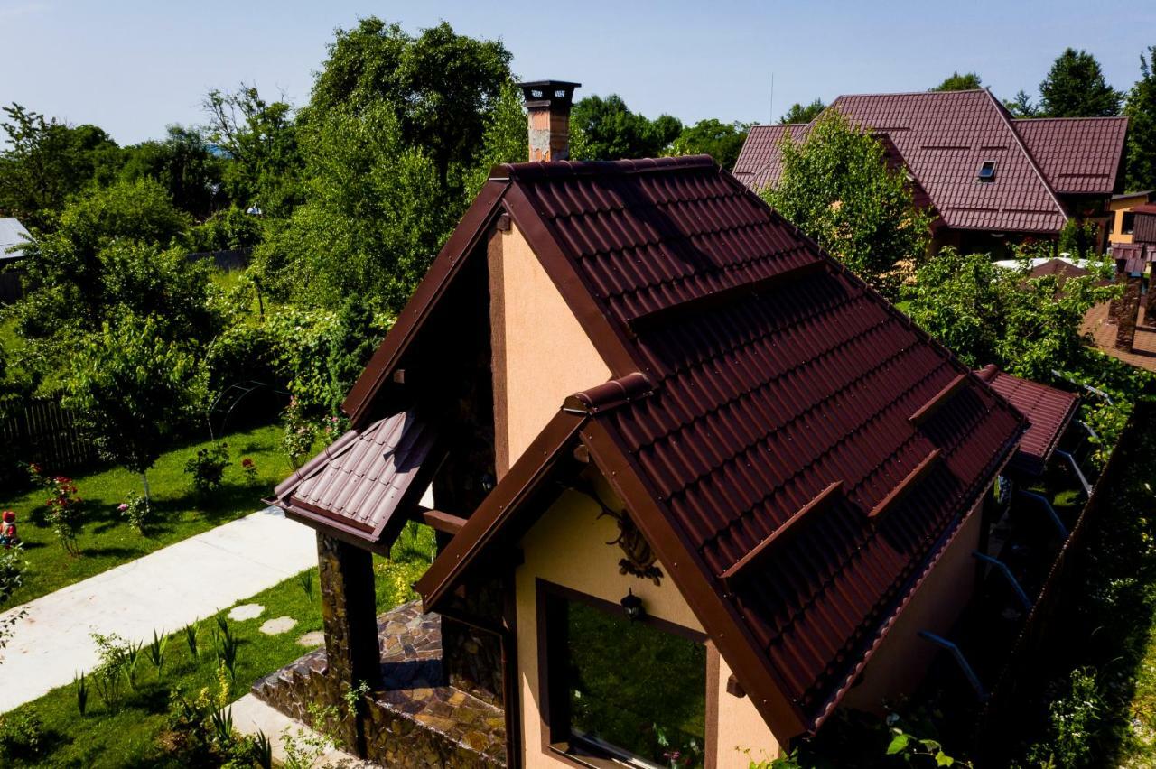 Hotel Conacul Caterinei Polovragi Zewnętrze zdjęcie